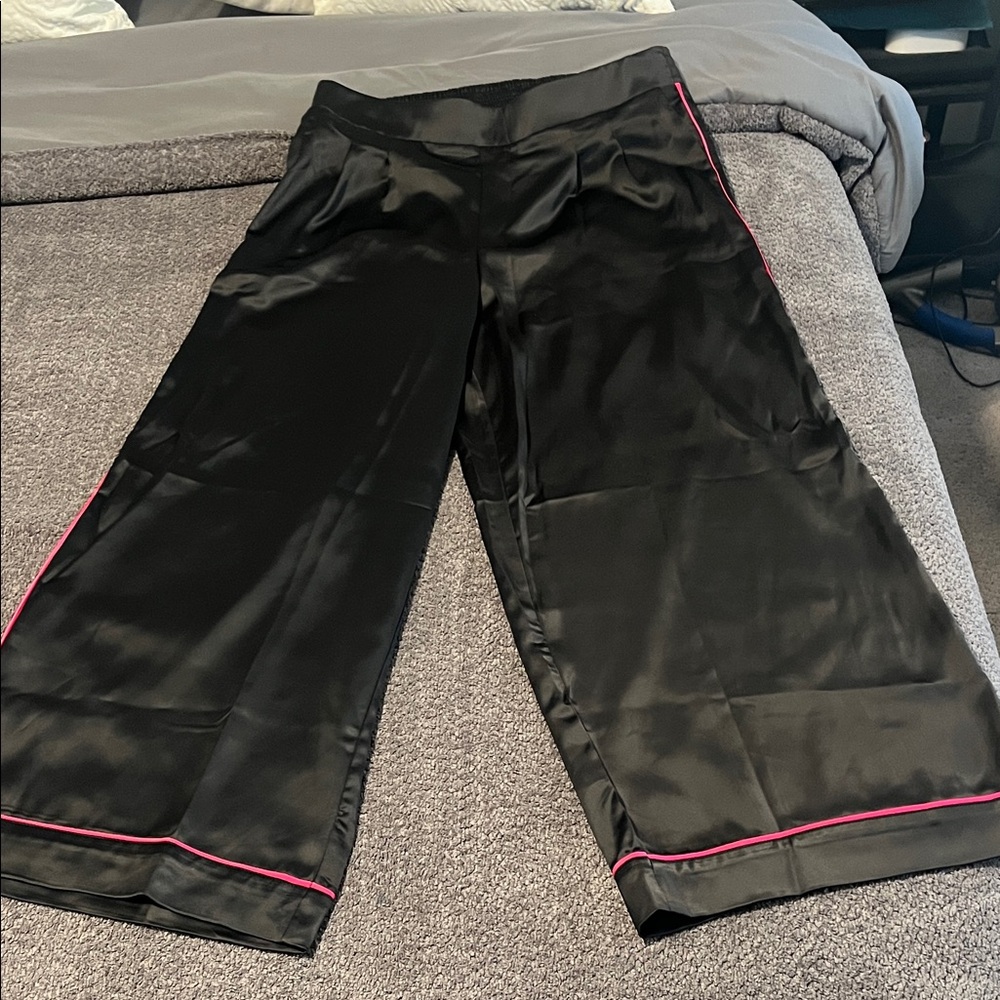 Torrid Black Wide Leg Pants with Pink Trim